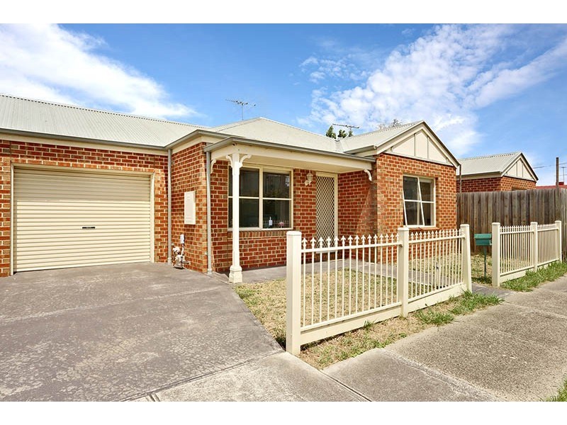 2/12 Wyuna Street, Fawkner VIC 3060