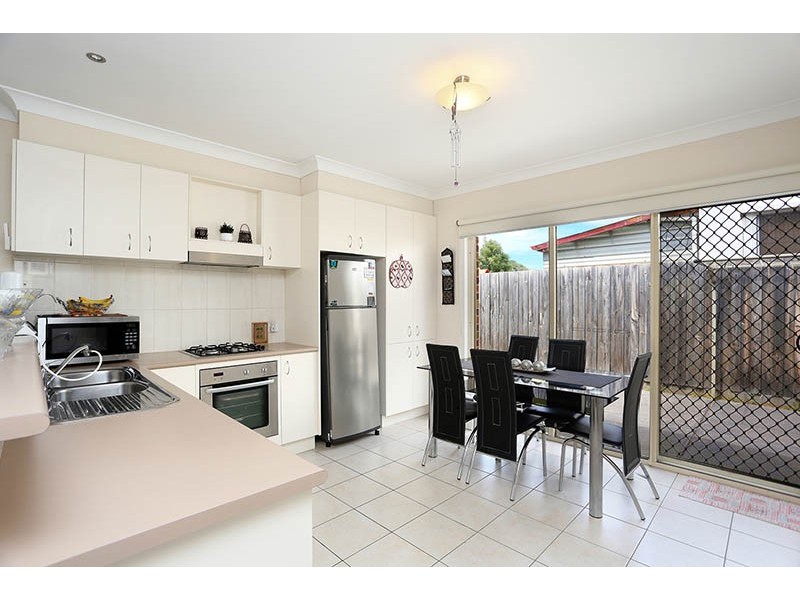 2/12 Wyuna Street, Fawkner VIC 3060