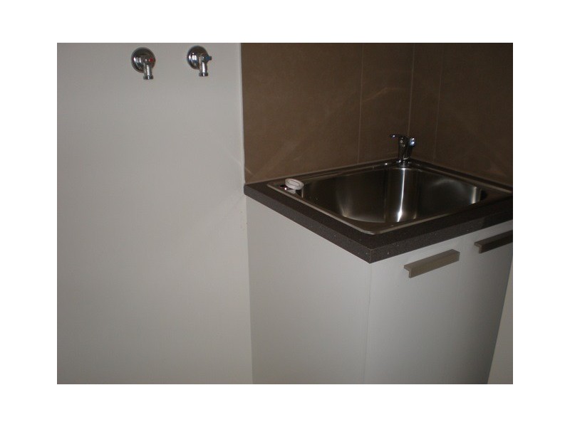 4/110-116 Moore Street, Coburg VIC 3058