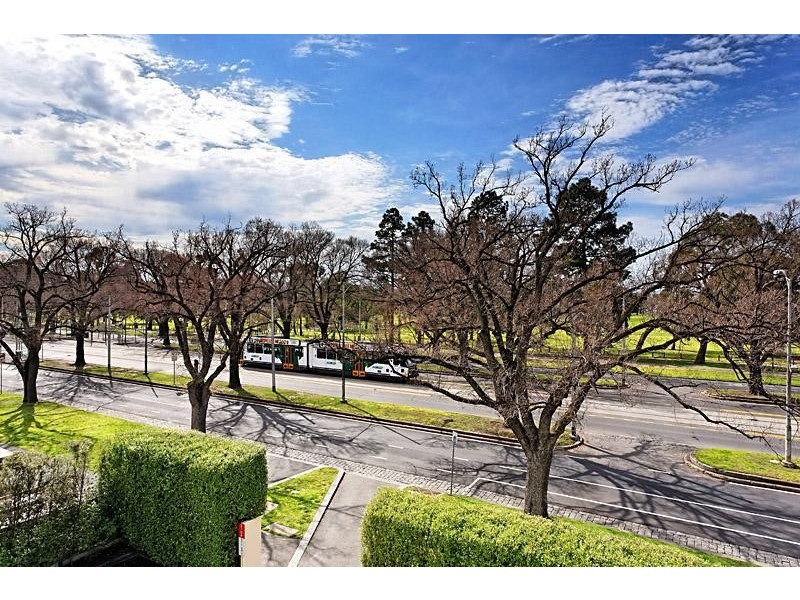 313/445 Royal Parade, Parkville VIC 3052