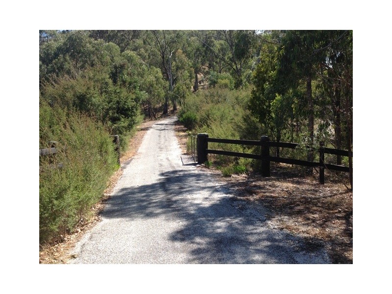 5 Spade Cove-Left Arm Road Taylor Bay, Eildon VIC 3713