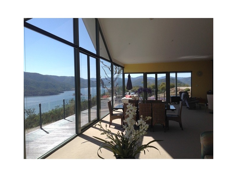 5 Spade Cove-Left Arm Road Taylor Bay, Eildon VIC 3713