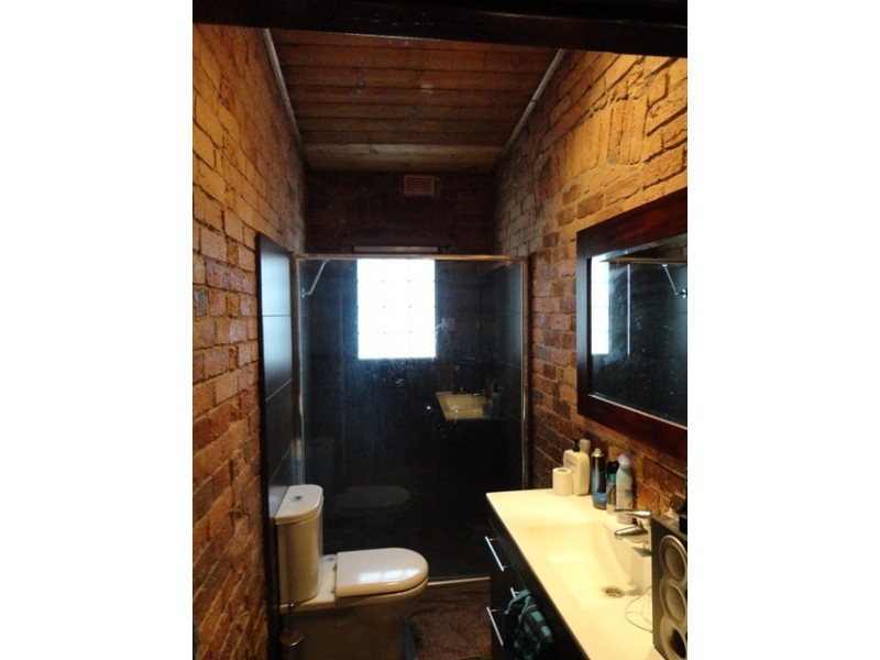 220 Ascot Vale Road, Ascot Vale VIC 3032