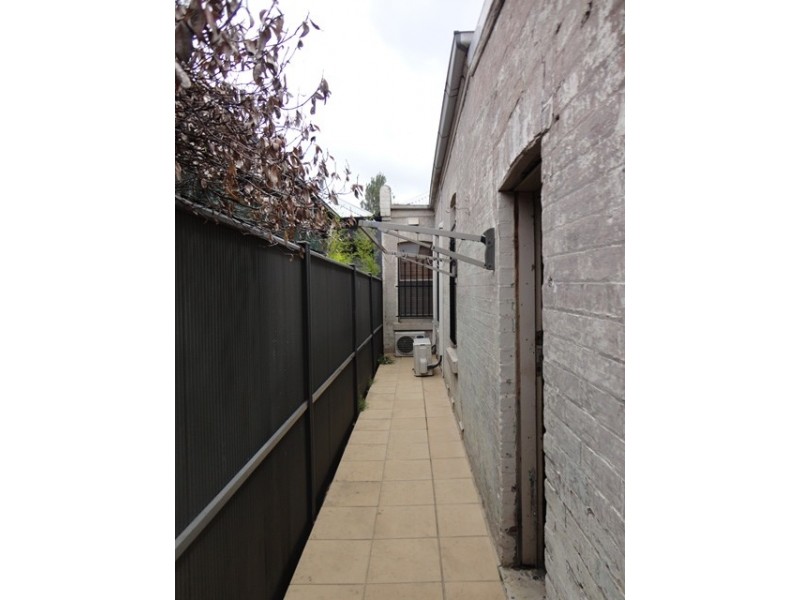 220 Ascot Vale Road, Ascot Vale VIC 3032