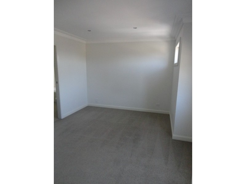 13a Quick Street, Pascoe Vale VIC 3044