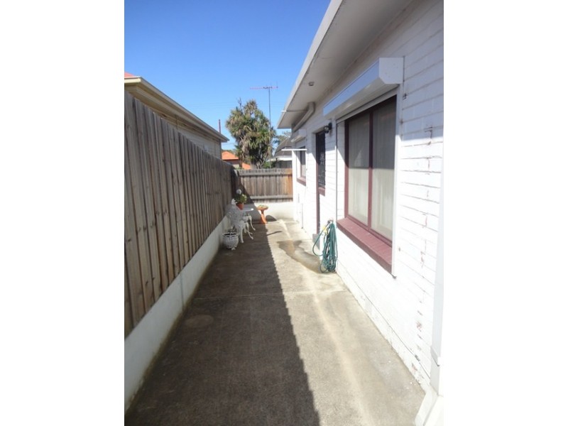 2/481 Brunswick Road, Brunswick West VIC 3055