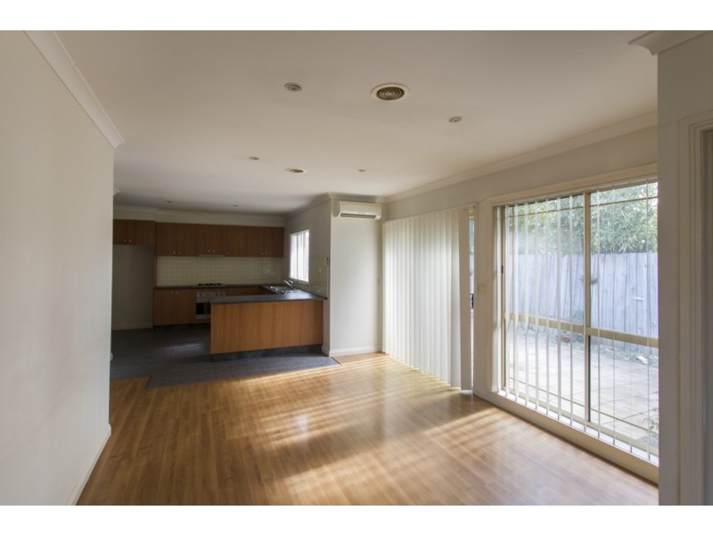 2/3 Sunshine Street, Pascoe Vale VIC 3044