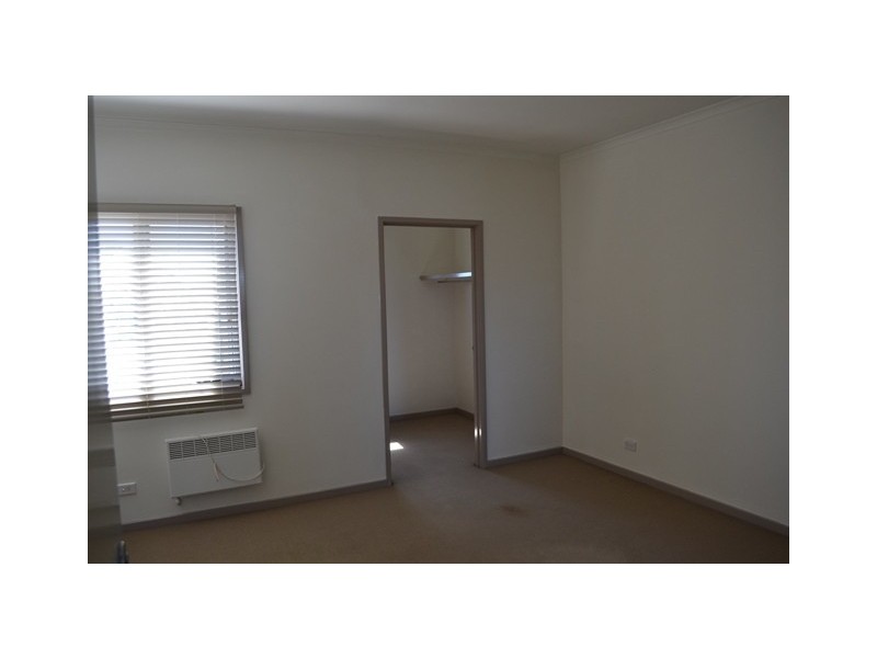 2/285 Bell Street, Preston VIC 3072