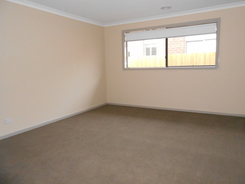 5 Demeter Street, Epping VIC 3076