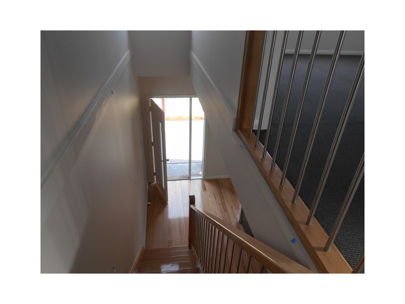 1/36 Moore Street, Coburg VIC 3058