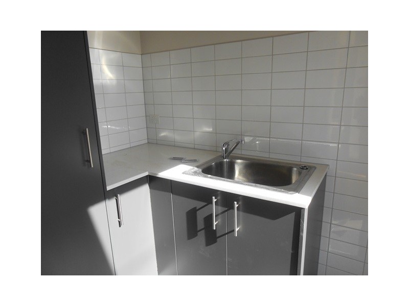 1/36 Moore Street, Coburg VIC 3058