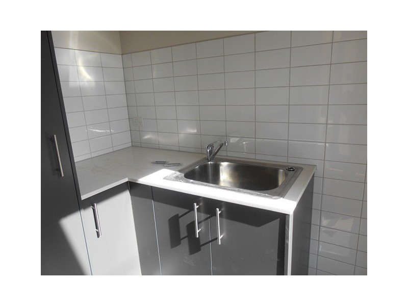 1/36 Moore Street, Coburg VIC 3058