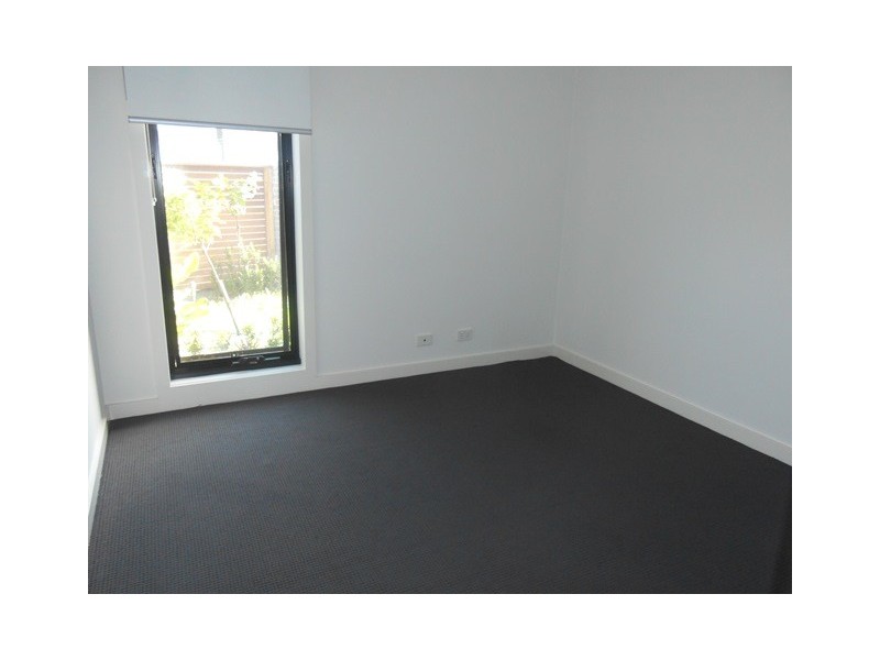 2 Orange Grove, Essendon VIC 3040