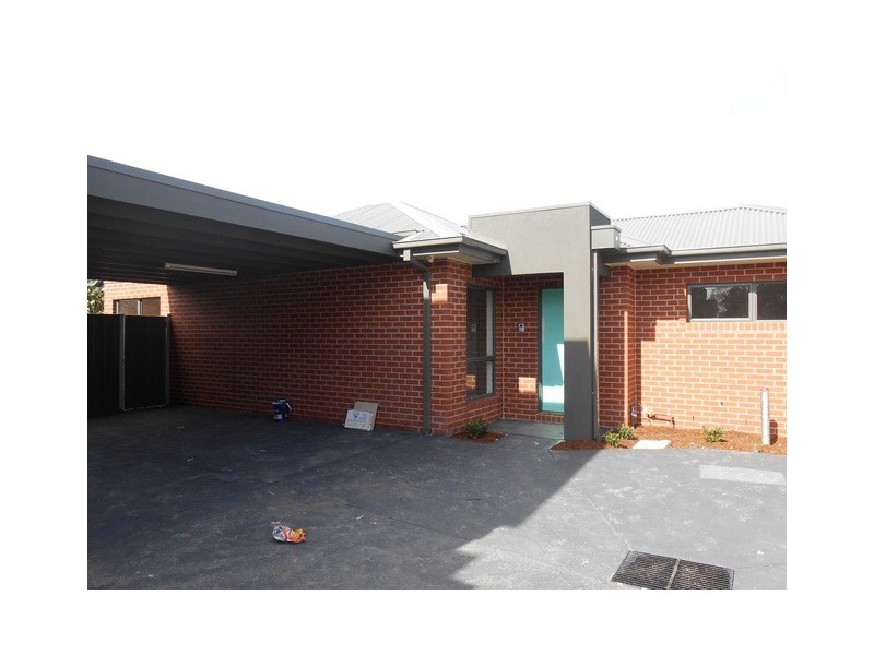 4/36 Moore Stret, Coburg VIC 3058