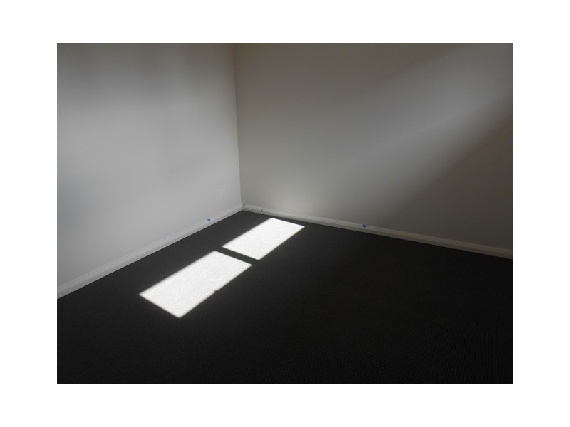 4/36 Moore Stret, Coburg VIC 3058