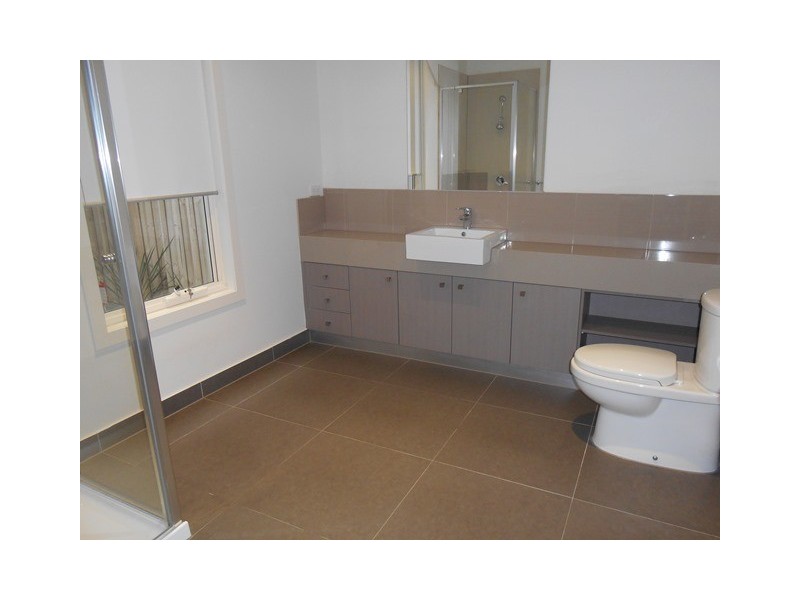 20/110 Moore Street, Coburg VIC 3058