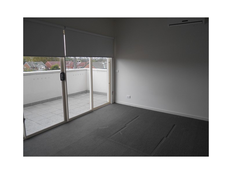 20/110 Moore Street, Coburg VIC 3058