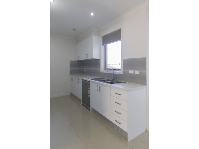 15 North Box Court, Hadfield VIC 3046