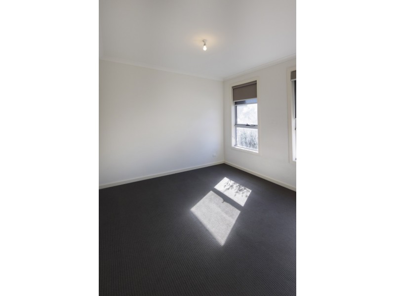 15 North Box Court, Hadfield VIC 3046
