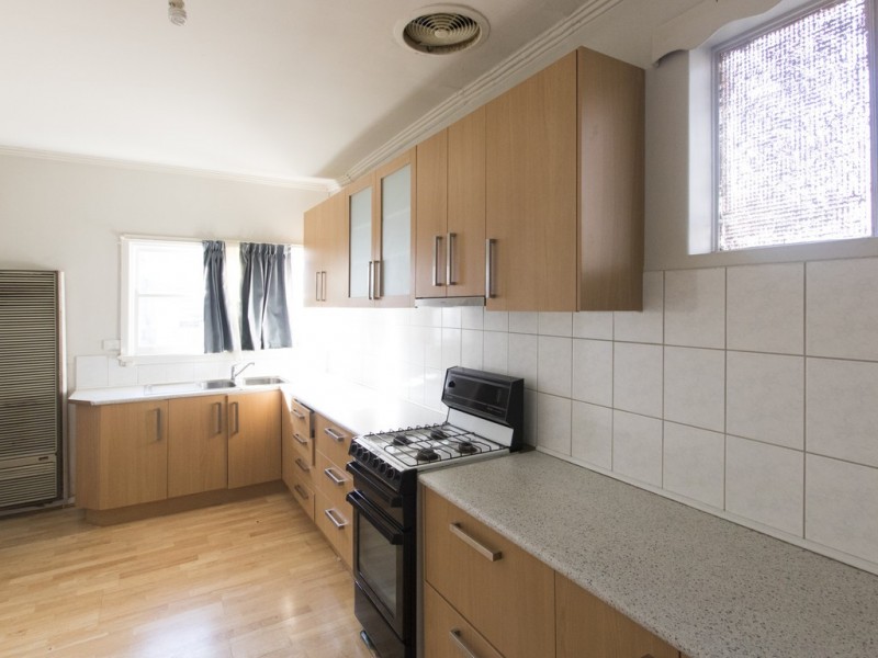 2a Heather Avenue, Pascoe Vale VIC 3044