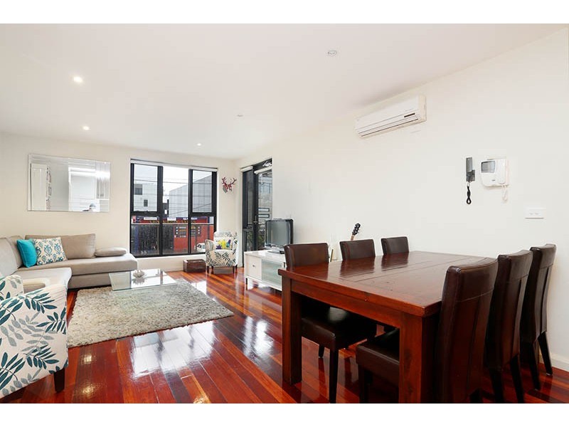 1/138-140 Melville Road, Brunswick West VIC 3055