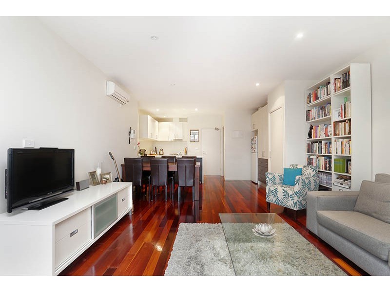 1/138-140 Melville Road, Brunswick West VIC 3055