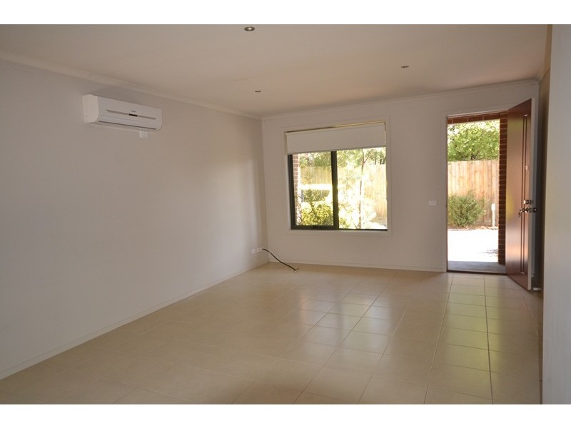 1/60-62 Maroondah Highway, Croydon VIC 3136