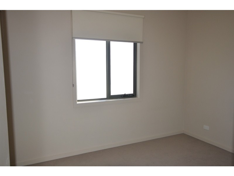 1/60-62 Maroondah Highway, Croydon VIC 3136