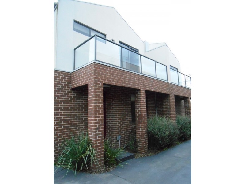 8/60-62 Maroondah Highway, Croydon VIC 3136