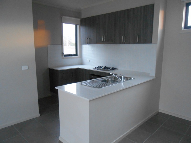 8/60-62 Maroondah Highway, Croydon VIC 3136