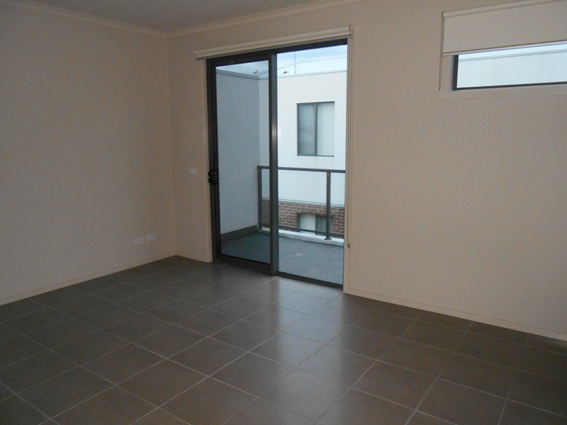 8/60-62 Maroondah Highway, Croydon VIC 3136