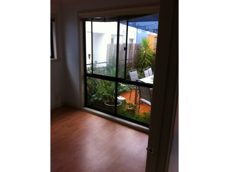 2/363 Lygon Street, Brunswick VIC 3056