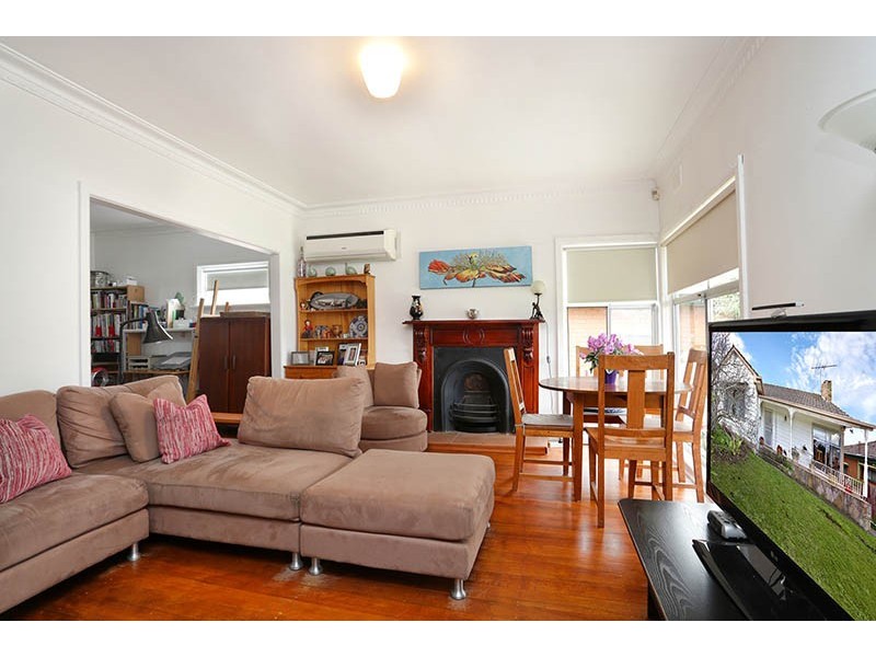 40 Brentwood Avenue, Pascoe Vale South VIC 3044