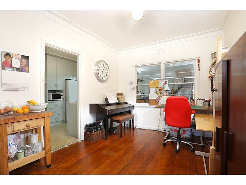 40 Brentwood Avenue, Pascoe Vale South VIC 3044