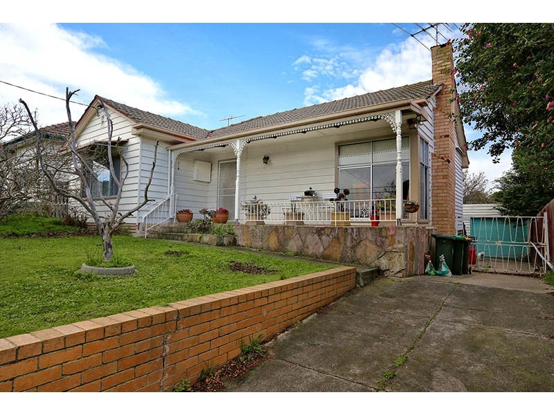 40 Brentwood Avenue, Pascoe Vale South VIC 3044