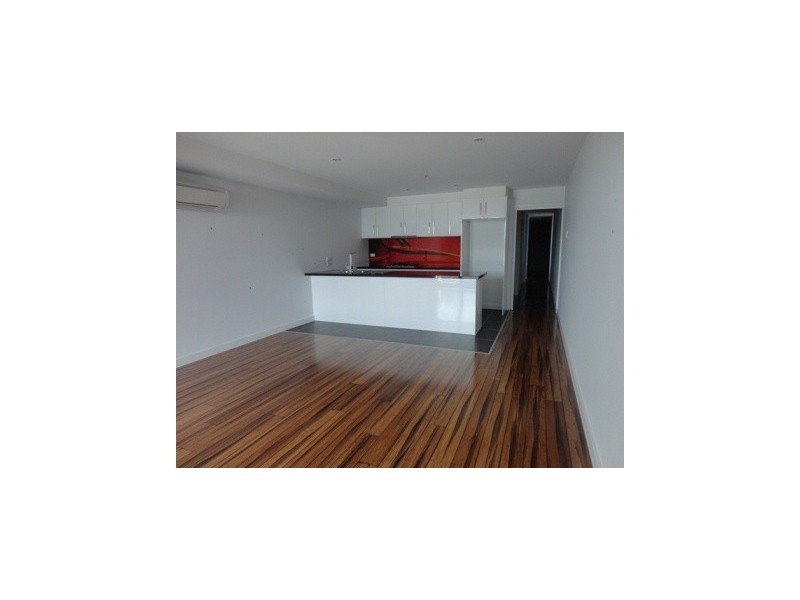 202/692 High Street, Thornbury VIC 3071