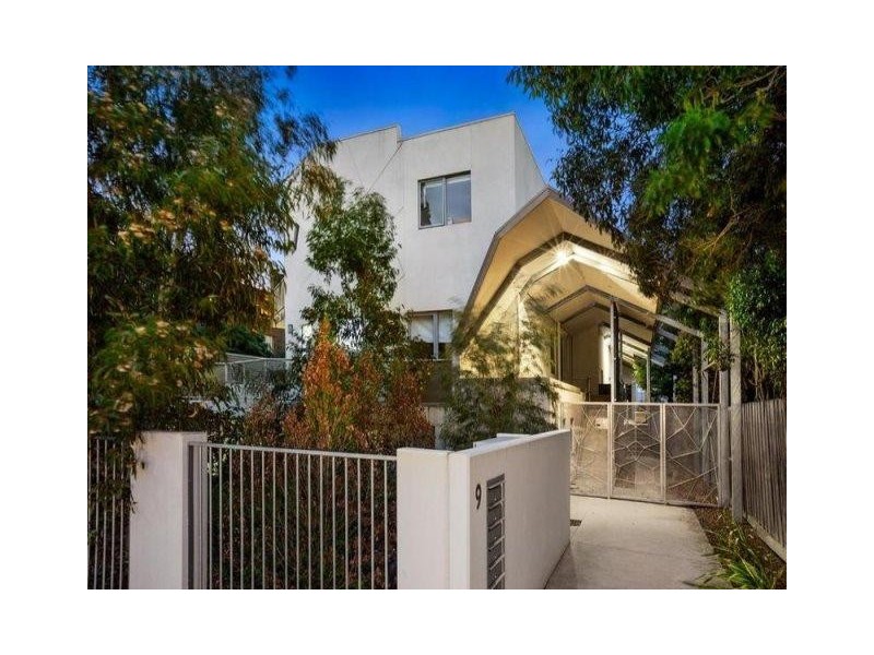 2/9 Sandown Road, Ascot Vale VIC 3032