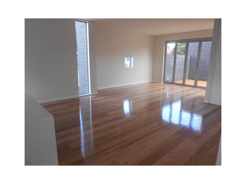 11 Sheffield Street, Brunswick VIC 3056