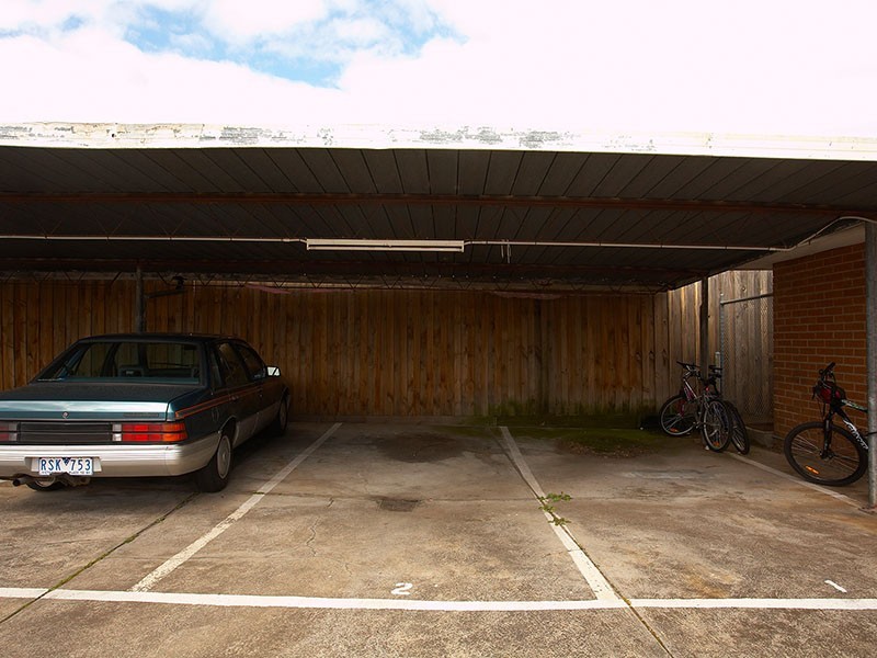 2/6 Garnet Street, Brunswick VIC 3056