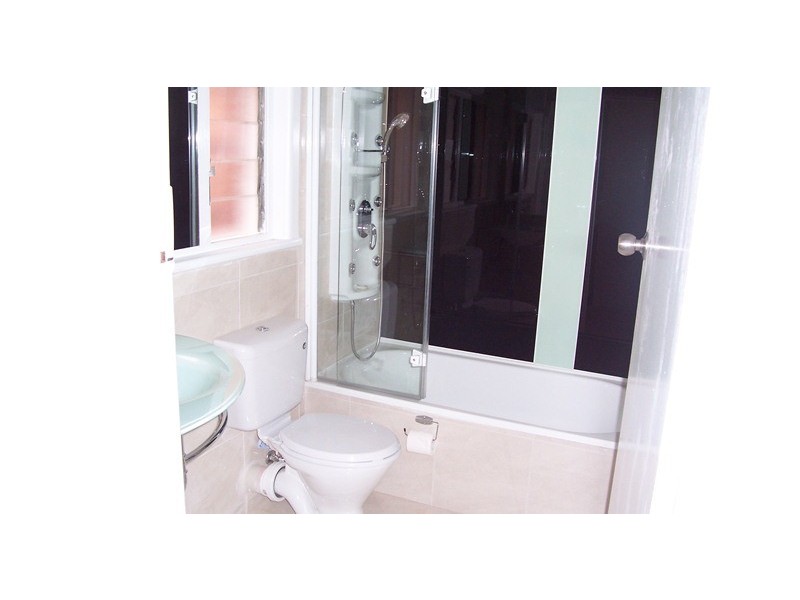 Rear 282 Bell Street, Coburg VIC 3058