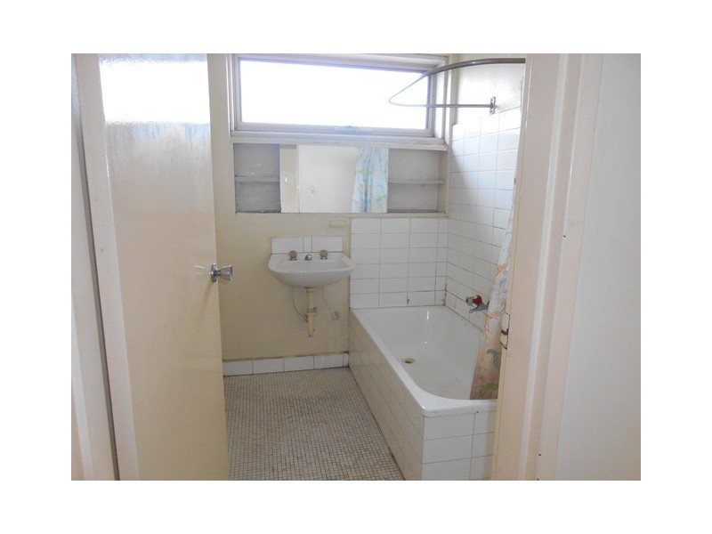 10/12 Allard Street, Brunswick West VIC 3055