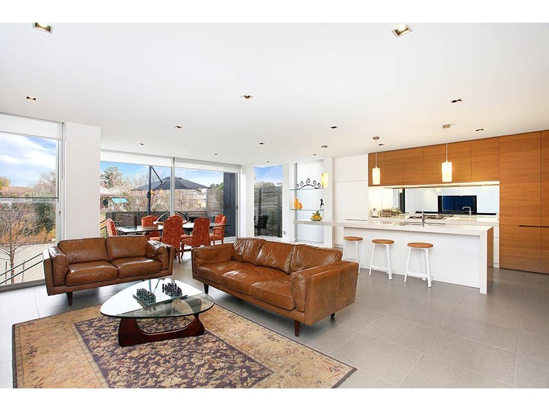 5 Deakin Street, Coburg VIC 3058