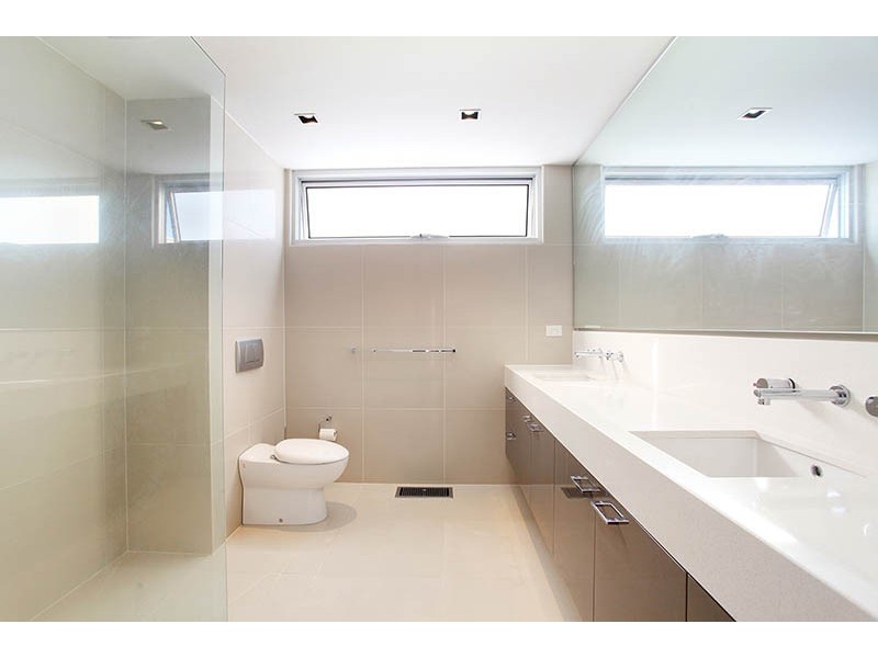 5 Deakin Street, Coburg VIC 3058