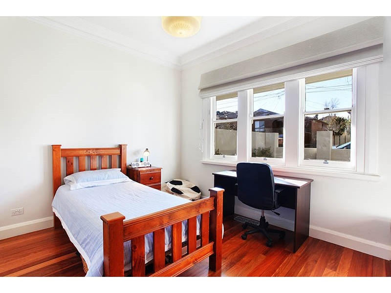 5 Deakin Street, Coburg VIC 3058