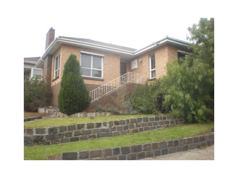 9 Fawkner Road, Pascoe Vale VIC 3044