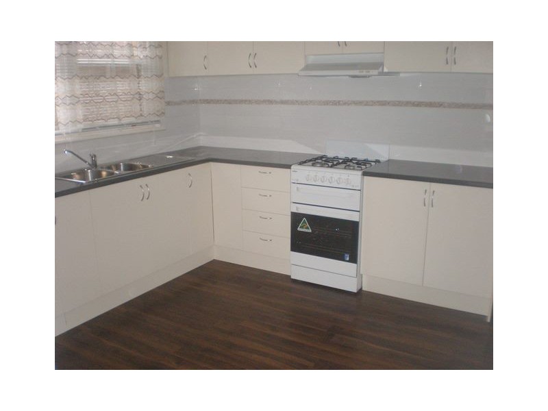 9 Fawkner Road, Pascoe Vale VIC 3044