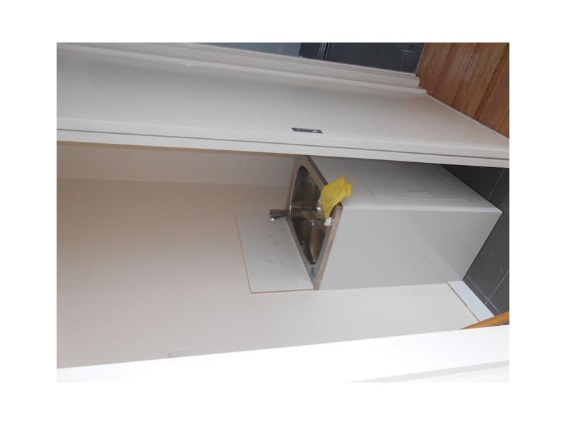 2/2 Barrys Lane, Coburg VIC 3058