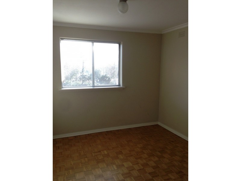 8/11 Nicholson Street, Footscray VIC 3011