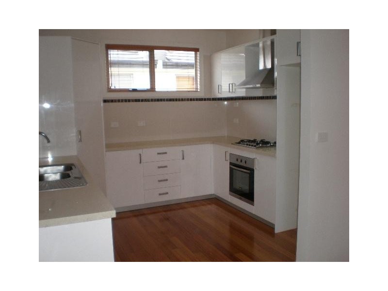 2/44 Victoria Street, Coburg VIC 3058