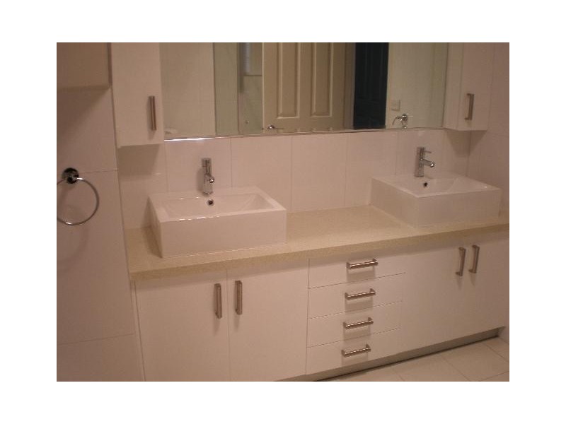 2/44 Victoria Street, Coburg VIC 3058